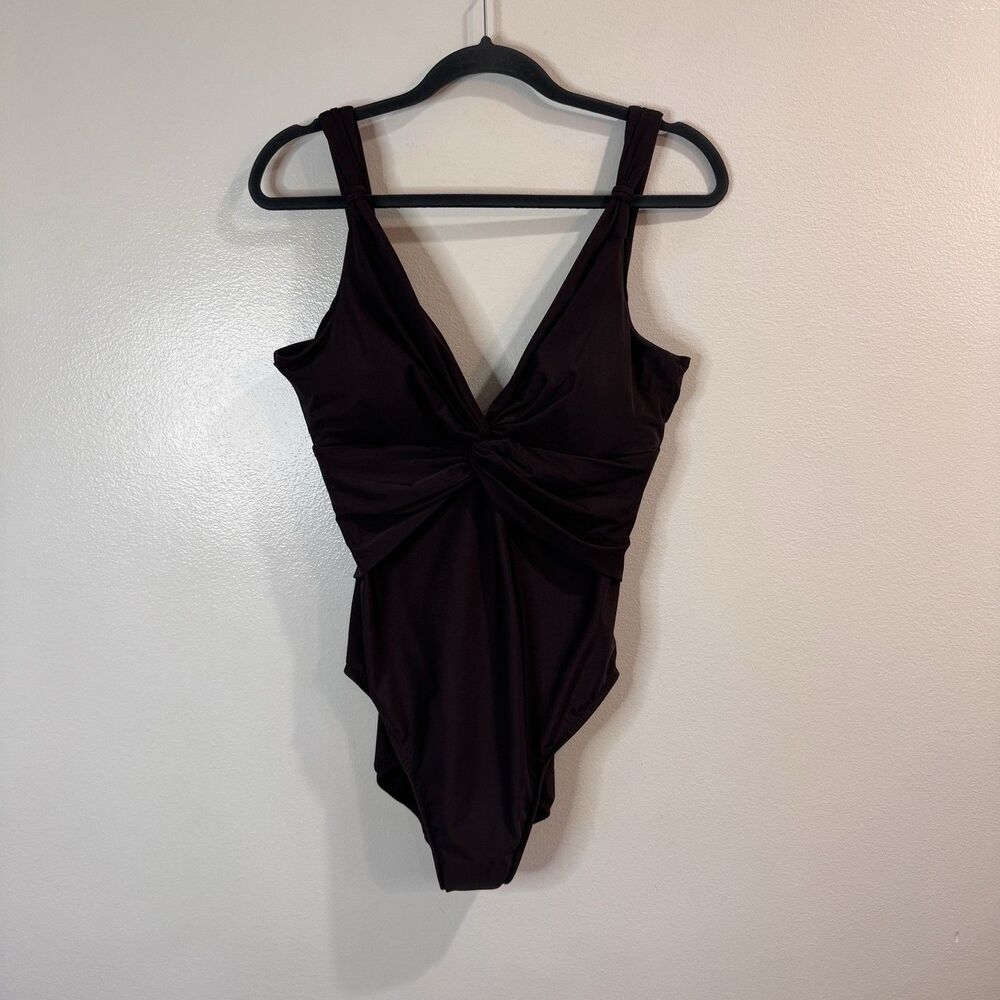Miraclesuit One Piece Swimsuit 18 Cocoa Brown Slimming Built in Bra Twist